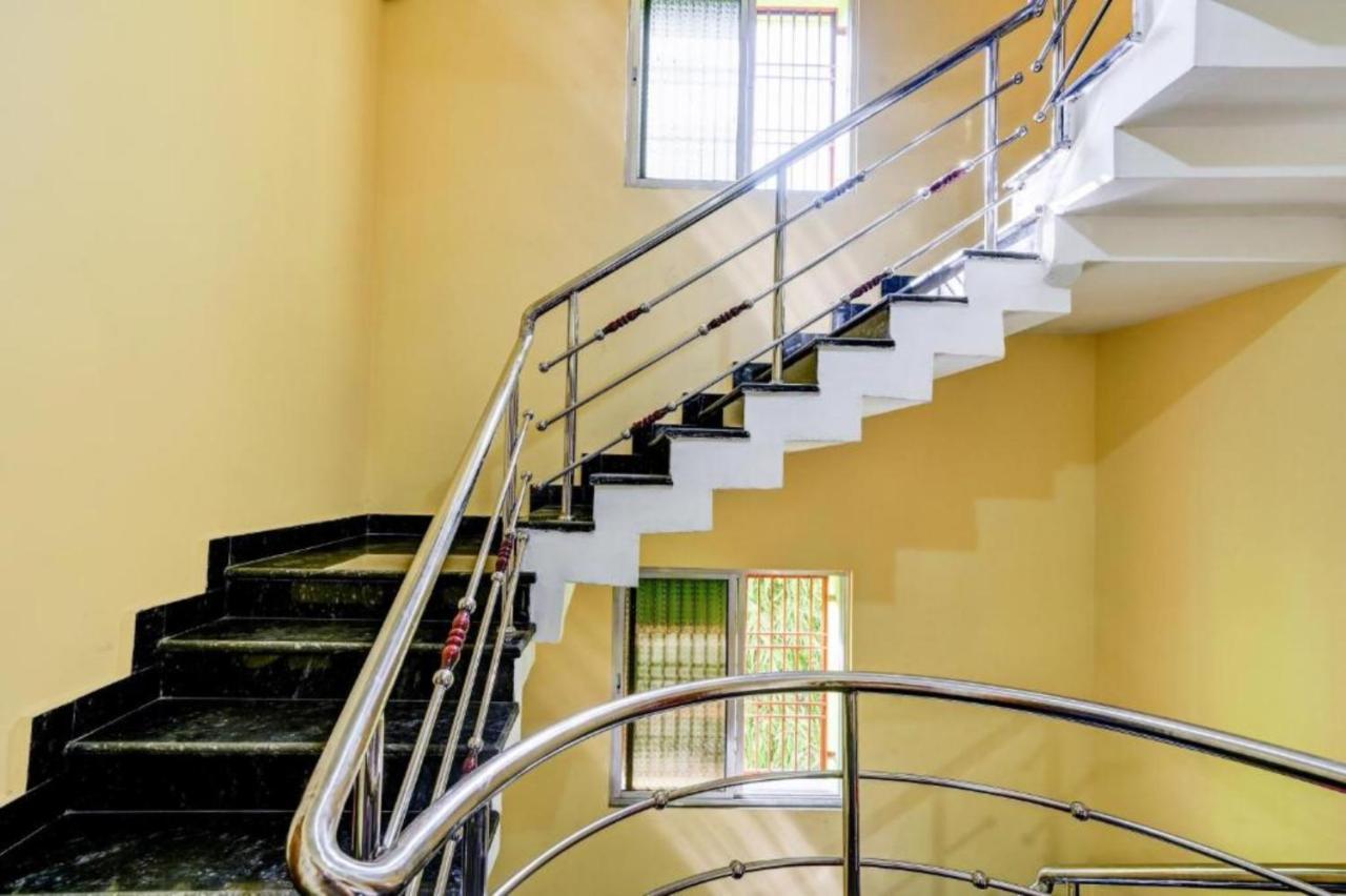 Goroomgo Neelachal Holiday Nibasa Puri Near Sea Beach Area - Perfect Location With Excellent Service Awarded المظهر الخارجي الصورة